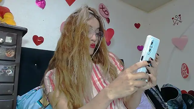 valerivegass online show from March 10, 4:56 pm