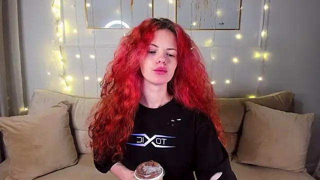 RubyAttwood online show from March 8, 5:01 pm