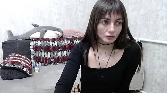 LikaLuis online show from February 2, 6:31 pm