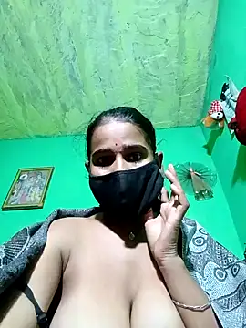 Snapshot of Cuti_jiyax chatting on January 5, 4:48 pm Cuti jiyax online show from January 5, 4:48 pm