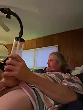 Snapshot of Helmut1971 chatting on March 12, 11:55 pm Helmut1971 online show from March 12, 11:55 pm