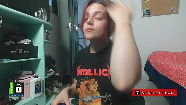 Scarletleon77 online show from November 7, 2:06 pm