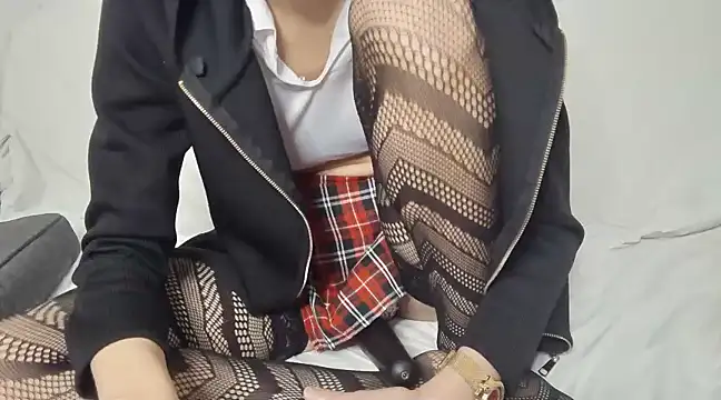 Snapshot of Lui_sa3 chatting on March 3, 9:05 pm Lui sa3 online show from March 3, 9:05 pm