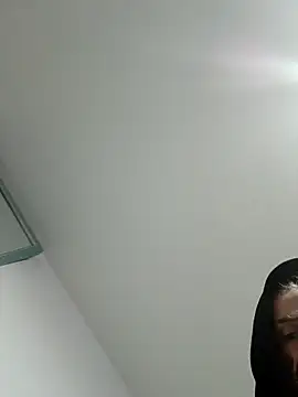 Sluckkkbigdk online show from April 5, 9:28 am