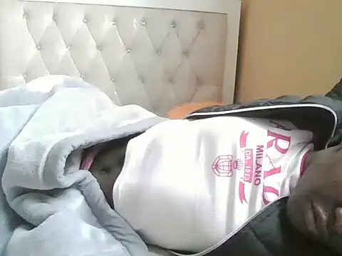 just nala online show from April 15, 6:09 am