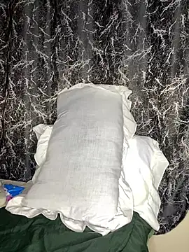 Sexy barb2 online show from April 4, 9:40 am