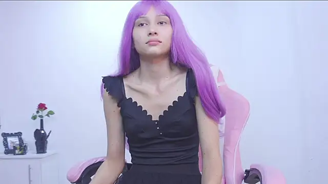 Snapshot of Stryxcy chatting on January 5, 10:08 pm Stryxcy online show from January 5, 10:08 pm