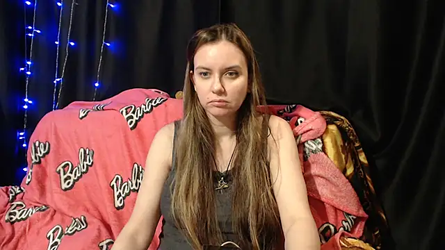 Snapshot of Milana69 chatting on June 28, 6:25 pm Milana69 online show from June 28, 6:25 pm