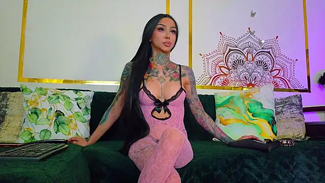 PandoraVolkov online show from April 20, 6:20 pm