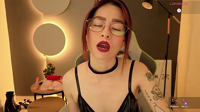 Snapshot of rosse_98_ chatting on February 26, 1:54 pm rosse 98 online show from February 26, 1:54 pm