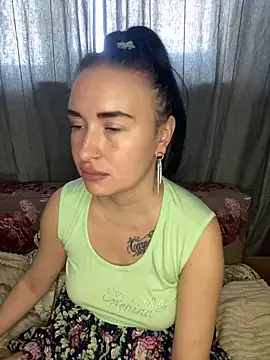 Roxana Bell online show from March 29, 9:53 am