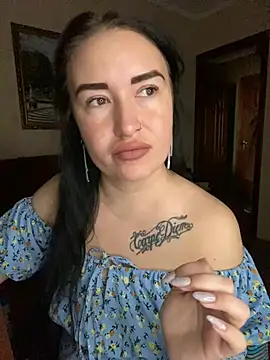 Roxana Bell online show from April 11, 7:56 am