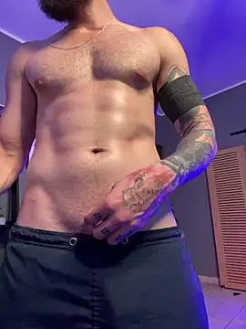 MachineDien online show from February 18, 11:44 pm