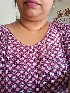 Ravina patil1 online show from June 7, 7:12 am