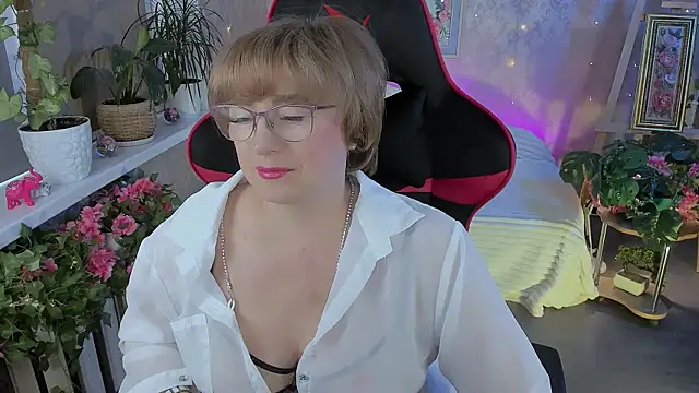 sugar vivien online show from May 30, 1:41 pm