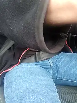 Snapshot of zammazingo chatting on March 18, 9:23 am zammazingo online show from March 18, 9:23 am