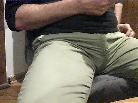 Snapshot of zammazingo chatting on April 15, 6:37 pm zammazingo online show from April 15, 6:37 pm