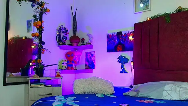 alisson zafiro  online show from March 30, 3:29 am