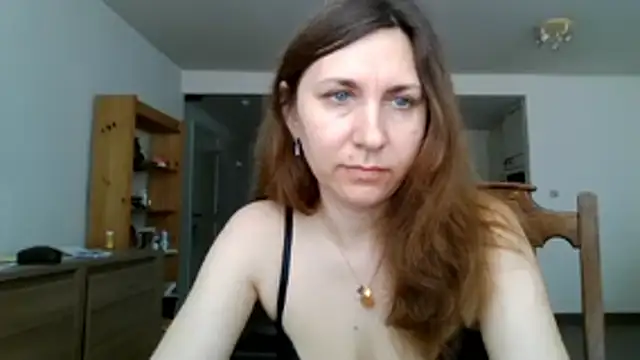 JasmineGlamour online show from May 24, 1:05 pm