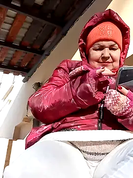 FantasyMichelle online show from February 7, 9:47 am