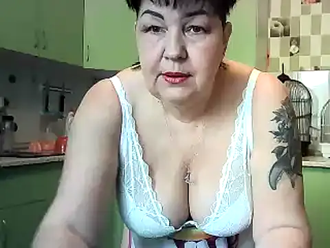 FantasyMichelle online show from February 26, 6:15 am