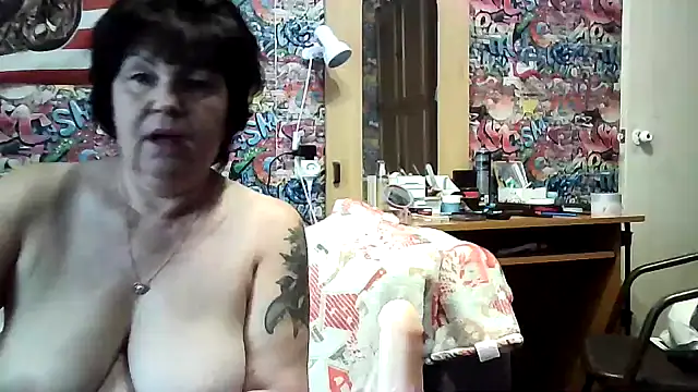 FantasyMichelle online show from May 22, 3:06 pm