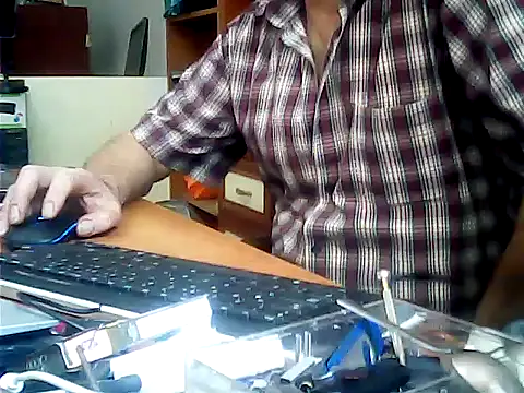 Snapshot of zormen355 chatting on June 6, 11:37 am zormen355 online show from June 6, 11:37 am