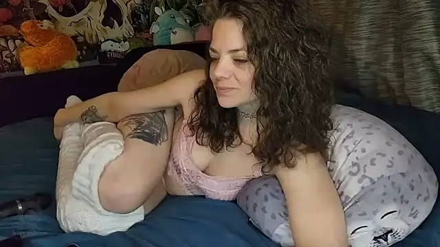 MiaElizabeth online show from March 13, 10:05 am