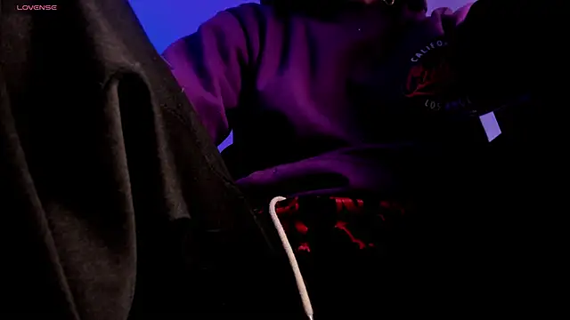 s sven03 online show from March 20, 3:06 pm