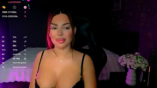 babyleilaa online show from February 25, 9:46 pm