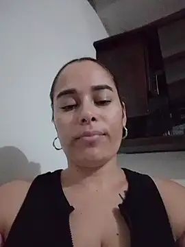 Amelia1  online show from June 15, 2:03 am