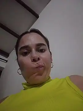 Amelia1  online show from August 1, 12:21 am