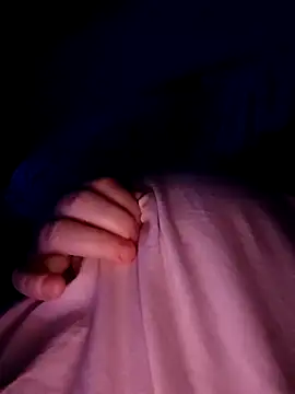 poussychats online show from December 6, 10:19 pm