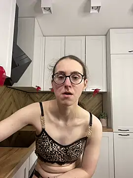 MartiniiSelenna online show from April 9, 5:51 am