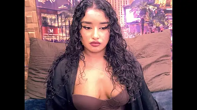 Snapshot of IndianAngel4u chatting on June 28, 12:38 am IndianAngel4u online show from June 28, 12:38 am