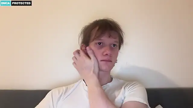 Cube933 online show from April 22, 8:10 pm