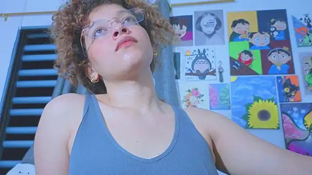 Ada gales  online show from July 15, 2:39 am