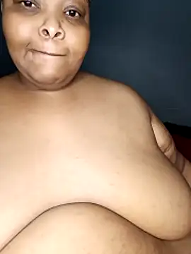 fatafricanqueen online show from February 28, 9:16 pm