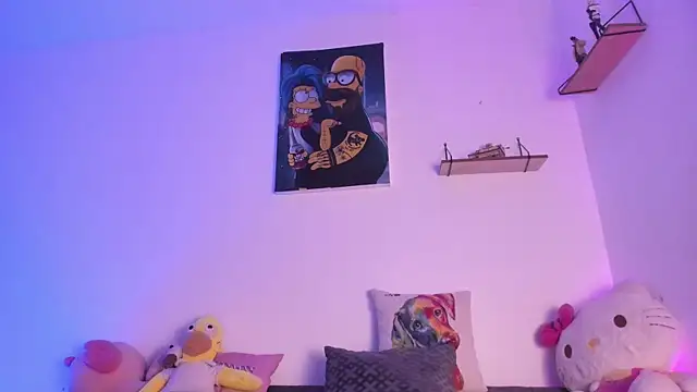 penny sweett  online show from January 13, 1:00 am