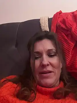 Lwhite1 online show from February 13, 3:56 pm