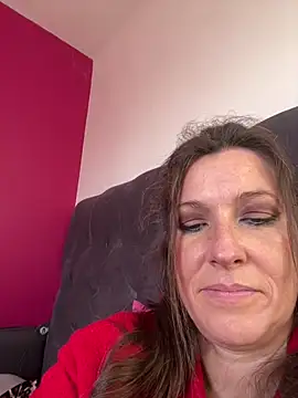 Lwhite1 online show from March 3, 4:35 pm