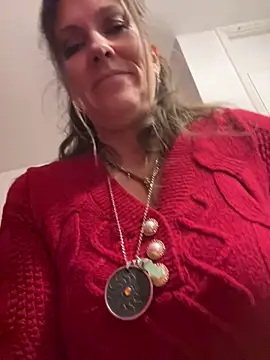 Lwhite1 online show from March 10, 10:59 pm