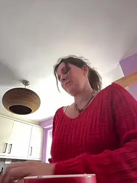 Lwhite1 online show from April 16, 3:57 pm