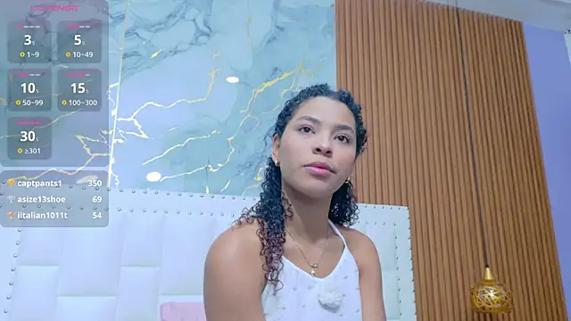 littleebonny online show from December 16, 3:00 am