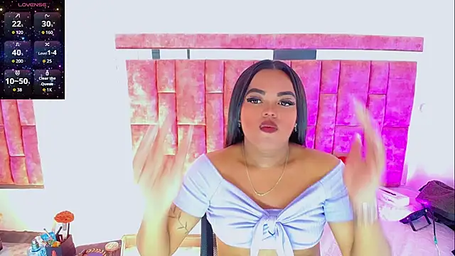 KayleighDreams  online show from April 15, 8:43 am