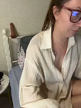 BeatriceTender online show from May 30, 8:17 pm