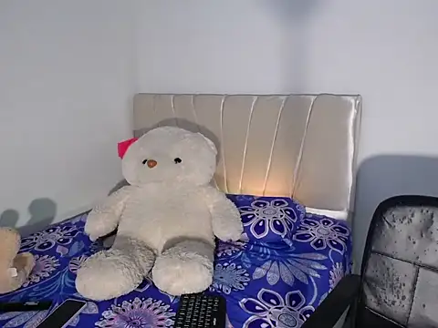 jayder steven  online show from March 22, 8:40 am