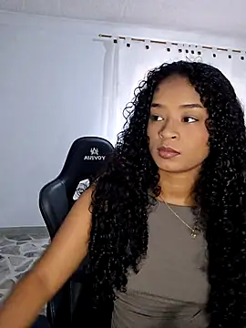 Snapshot of avellanatammy chatting on July 9, 2:21 pm avellanatammy online show from July 9, 2:21 pm