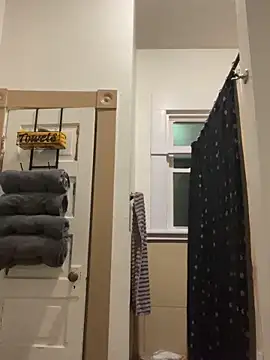 miacanela xo online show from February 28, 7:20 am