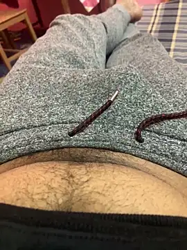 Snapshot of SweetFatBoy chatting on February 3, 3:59 pm SweetFatBoy online show from February 3, 3:59 pm